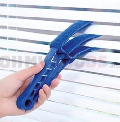 Musthave Gadget Roze - Professionele Jaloezie & Lamellen Reiniger - Lamellen Borstel - Stof Verwijderaar - Jaloezie Stoffer - Incl. Extra Microvezeldoekje 9 Musthave Gadget Roze - Professionele Jaloezie & Lamellen Reiniger - Lamellen Borstel - Stof Verwijderaar - Jaloezie Stoffer - Incl. Extra Microvezeldoekje -Huishoudelijke Schoonmaak 1183x1200 4