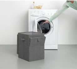 Brabantia Wasmand Met Deksel - Stapelbaar - 35 L - Pepper Black -Huishoudelijke Schoonmaak 1200x1083 2