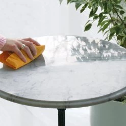 HG Natuursteen Glans Polish (product 44) - 300ml - Voor Alle Soorten Natuursteen -Huishoudelijke Schoonmaak 1200x1200 1088