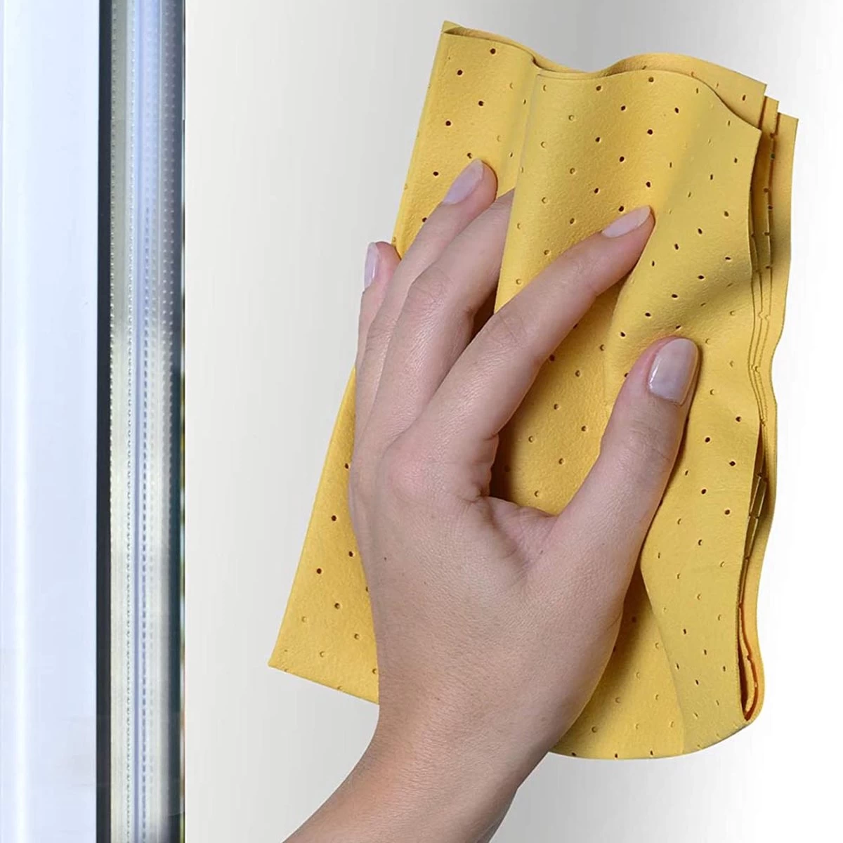 LaundrySpecialist Reinigingsdoekjes 5 Stuks - Hoogwaardige Schoonmaakdoekjes - Geperforeerde Zemen 40x38 Cm - Extra Duurzaam 2 LaundrySpecialist Reinigingsdoekjes 5 Stuks - Hoogwaardige Schoonmaakdoekjes - Geperforeerde Zemen 40x38 Cm - Extra Duurzaam - Afbeelding 2