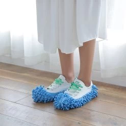 Merkloos Dweil Schoenen Vloermop (Blauw) - Vaatdoek - Keukendoek - Droogdoek - Microvezeldoek - Microvezel Doek - Microfiber Dweil - Multifunctioneel - Voor Vloer, Ramen En Auto | 1 Paar -Huishoudelijke Schoonmaak 1200x1200 1359