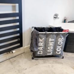 Wasmand Met 3 Vakken - 90 Liter - Opvouwbaar En Afneembaar Frame - Wassorteerder In Verschillende Kleuren - Badkamer Wasgoed Organizer Met Sluitbare Zak - Zwart 15 Wasmand Met 3 Vakken - 90 Liter - Opvouwbaar En Afneembaar Frame - Wassorteerder In Verschillende Kleuren - Badkamer Wasgoed Organizer Met Sluitbare Zak - Zwart -Huishoudelijke Schoonmaak 1200x1200 576