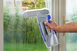 Swiss Pro+ Ruitenreiniger 3 In 1 WV 2 Blue Edition Window Vac - Ca. 120 M² - Waterzuiger - Incl. Smalle Zuigmond - Oplaadbaar - Raamwisser - Streeploos - Clicksystem - 2 Microvezeldoekjes - Met Sprayfunctie - Low Noise - Hepafilter 12 Swiss Pro+ Ruitenreiniger 3 In 1 WV 2 Blue Edition Window Vac - Ca. 120 M² - Waterzuiger - Incl. Smalle Zuigmond - Oplaadbaar - Raamwisser - Streeploos - Clicksystem - 2 Microvezeldoekjes - Met Sprayfunctie - Low Noise - Hepafilter -Huishoudelijke Schoonmaak 1200x799 10