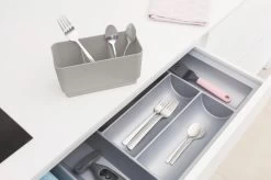 Brabantia SinkSide Afdruiprek Compact - Mid Grey 14 Brabantia SinkSide Afdruiprek Compact - Mid Grey -Huishoudelijke Schoonmaak 1200x799 4