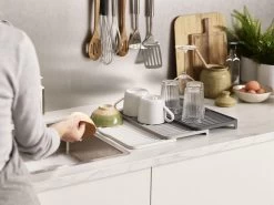 Joseph Joseph - Tier - Afdruipmat - Uitschuifbaar - Grijs -Huishoudelijke Schoonmaak 1200x900 8