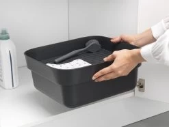 Brabantia SinkSide Afwasbak Vierkant - Met Afdruipschaal - Dark Grey -Huishoudelijke Schoonmaak 1200x902