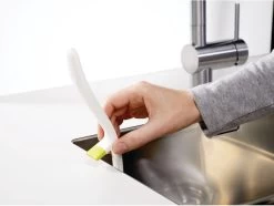 Joseph Joseph Edge Vaatwasborstel - Met Ingebouwde Gootsteensteun - Antraciet -Huishoudelijke Schoonmaak 1200x904 2