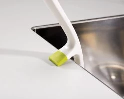 Joseph Joseph Edge Vaatwasborstel - Met Ingebouwde Gootsteensteun - Antraciet -Huishoudelijke Schoonmaak 1200x964 1