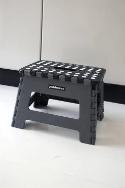 PUHLMANN - Inklapbare Kruk, JAMES, Plastic, Grijs, 22 Cm Hoog, Max 100 Kilo -Huishoudelijke Schoonmaak 797x1200 2