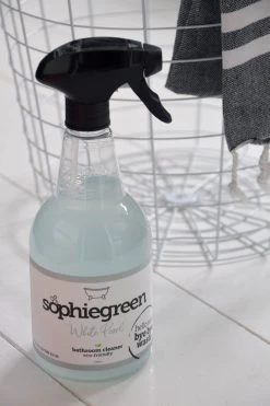 SophieGreen White Pearl Badkamerreiniger 3x2 Navullingen (=6x750 Ml) 8 SophieGreen White Pearl Badkamerreiniger 3x2 Navullingen (=6x750 Ml) -Huishoudelijke Schoonmaak 798x1200 3